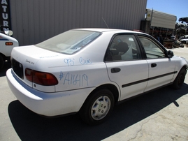 1993 HONDA CIVIC DX WHITE 4DR 1.5L MT A16419